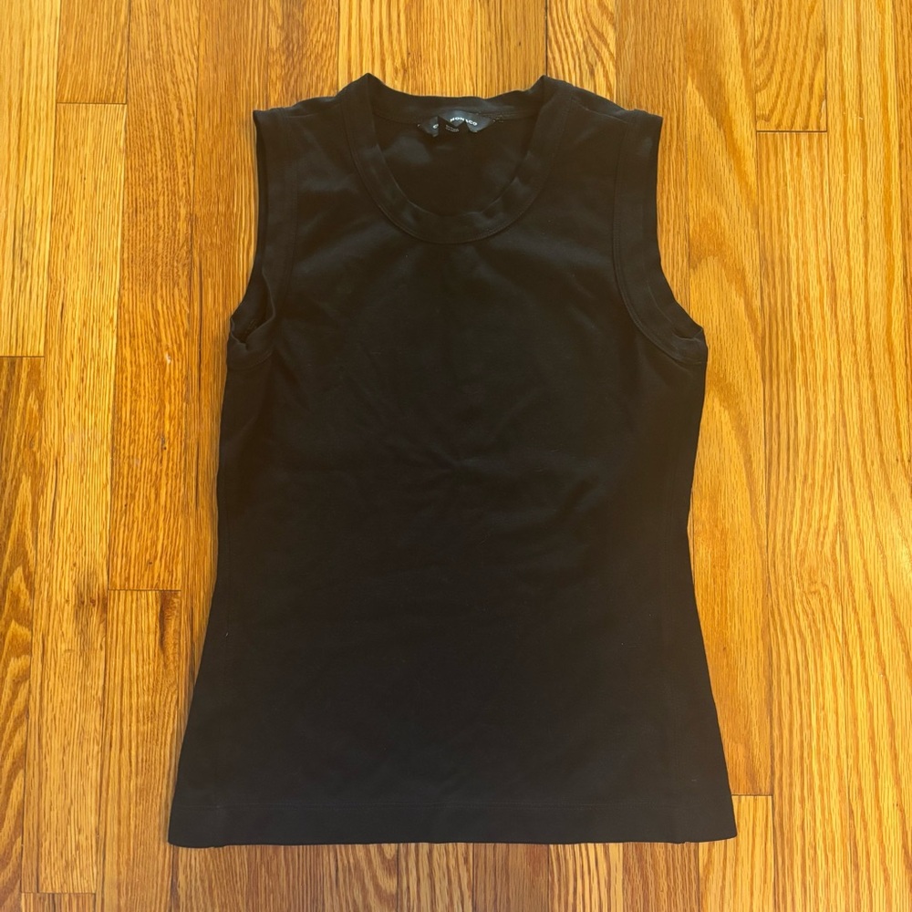 Club monaco black sleeveless tank top. Stretchy, fitted. Crew neckline size XS